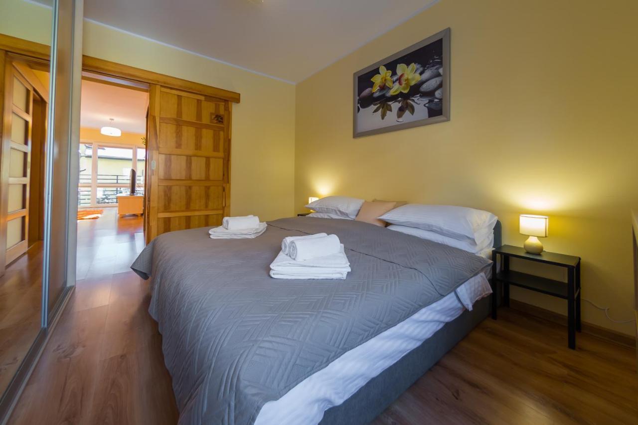 Komfortowy Apartament W Centrum Ustronia Exteriér fotografie