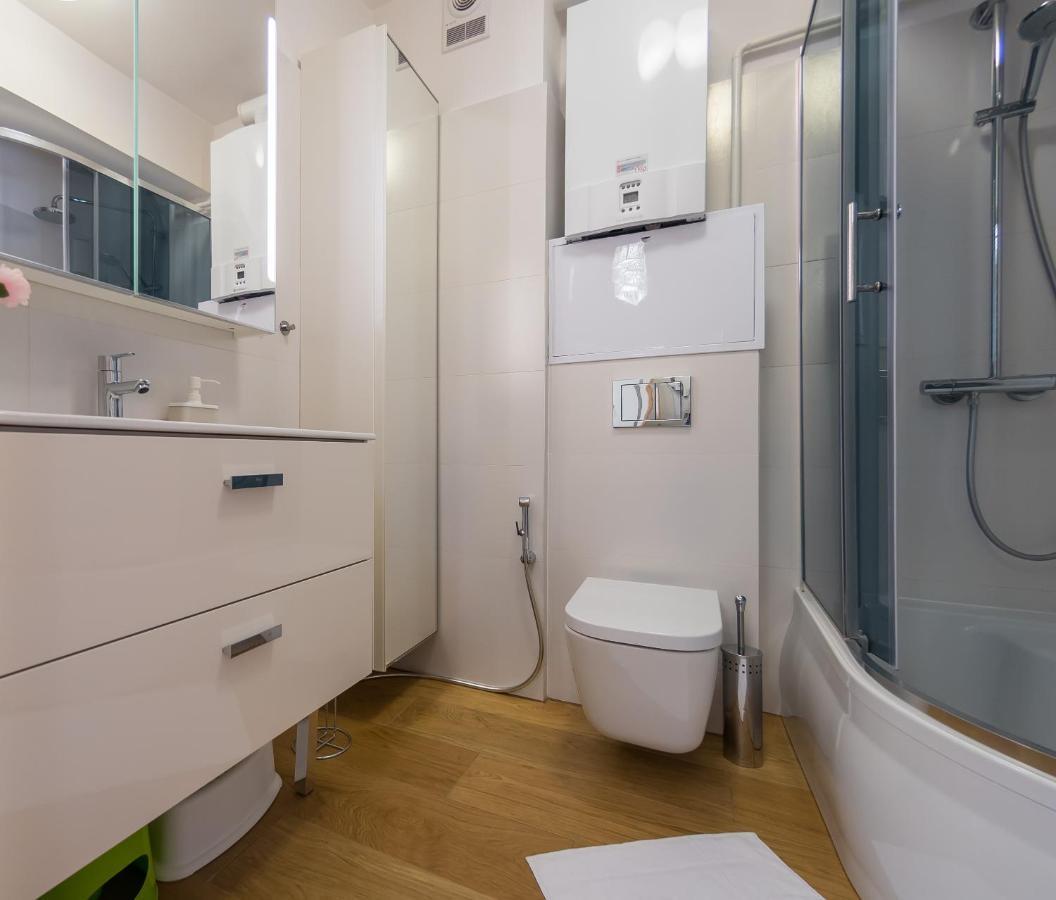Komfortowy Apartament W Centrum Ustronia Exteriér fotografie
