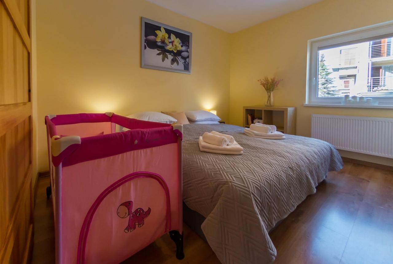 Komfortowy Apartament W Centrum Ustronia Exteriér fotografie