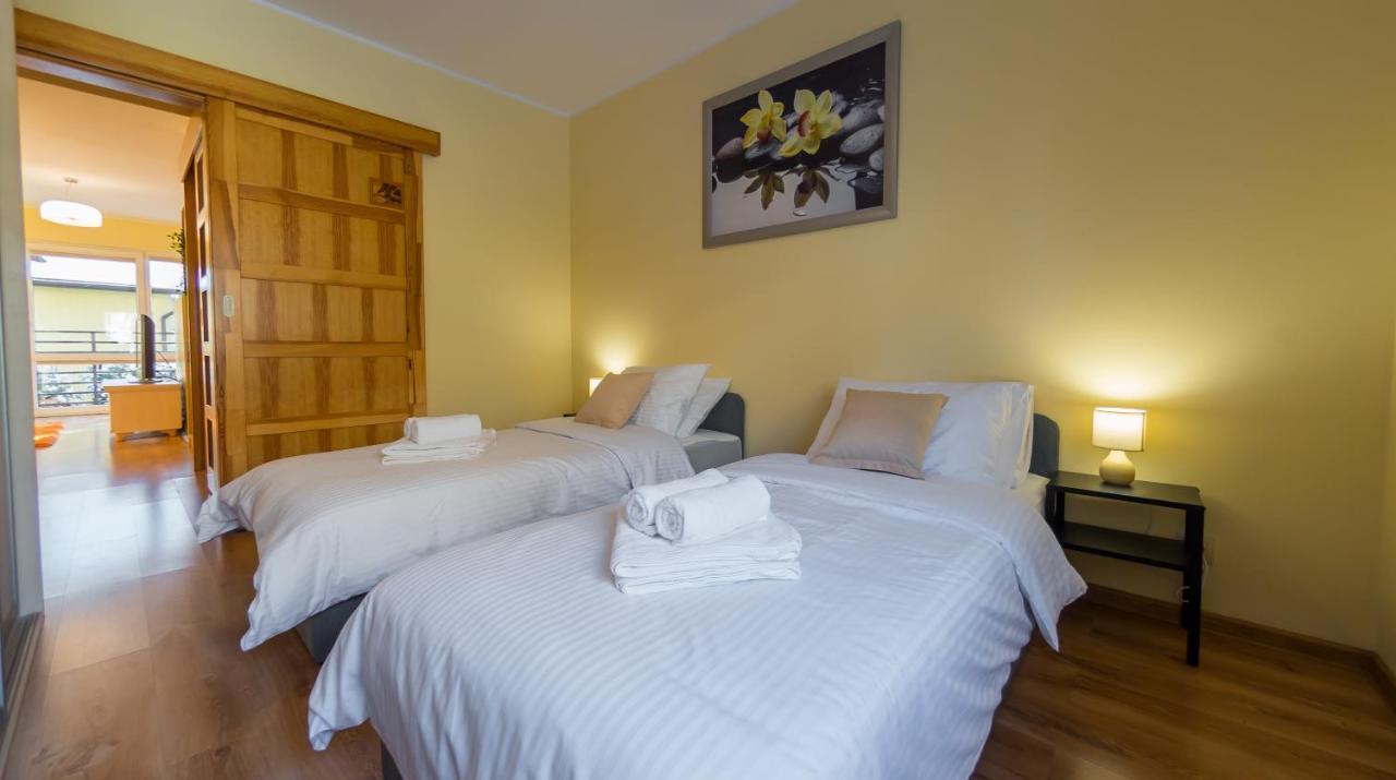 Komfortowy Apartament W Centrum Ustronia Exteriér fotografie