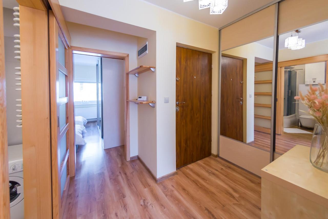 Komfortowy Apartament W Centrum Ustronia Exteriér fotografie