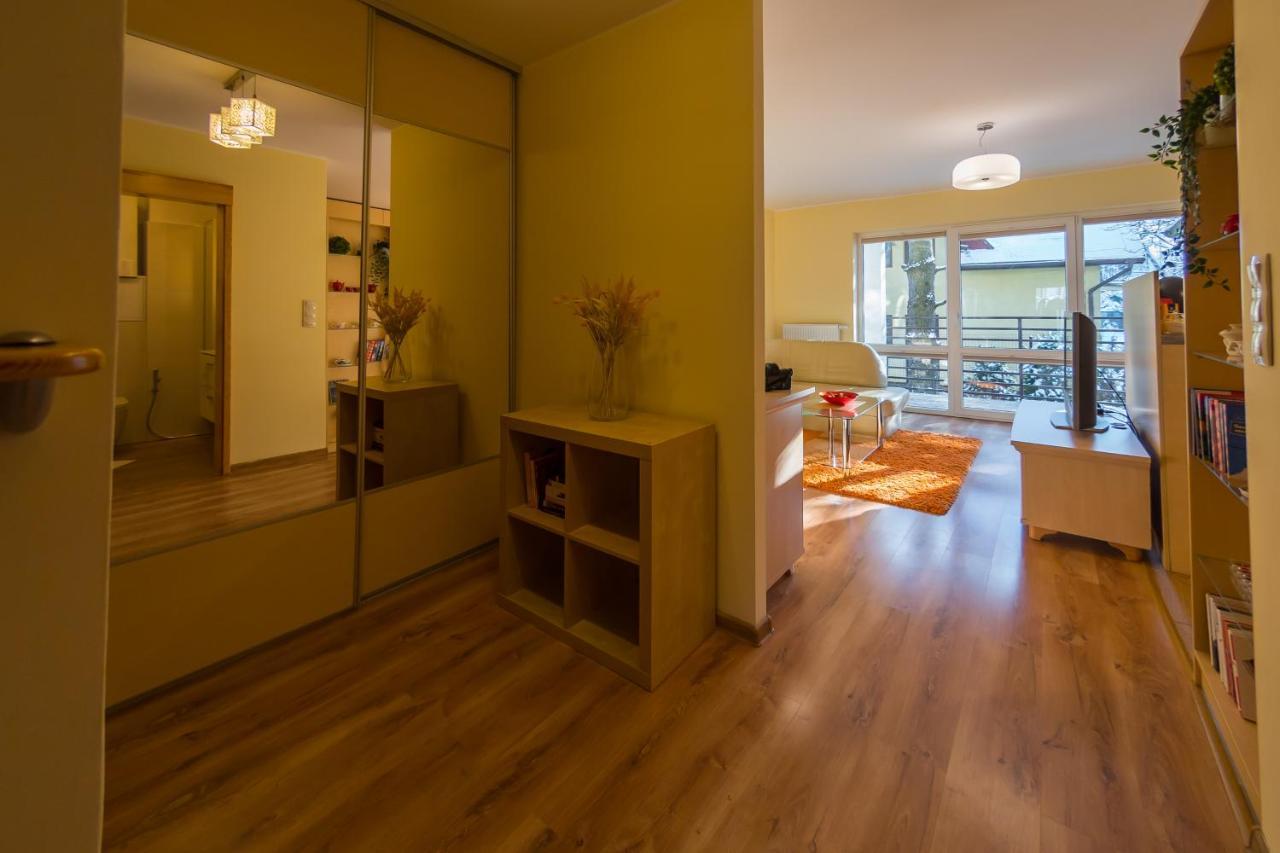 Komfortowy Apartament W Centrum Ustronia Exteriér fotografie
